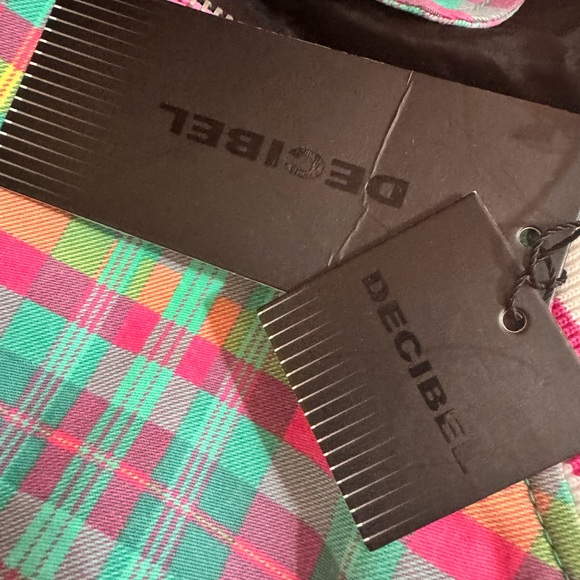 Decibel Jacket - Picture 3 of 3